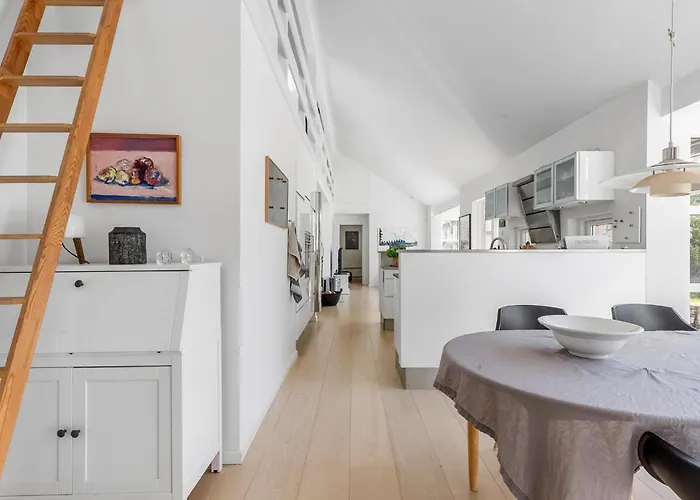 Дом отдыха Cozy In With Sauna Vejby